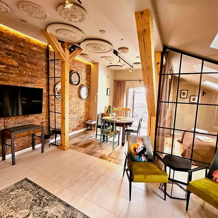 Apartment Golden Rooftop Apartment-oldtown *