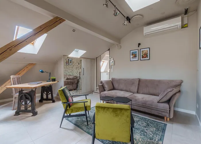 Golden Rooftop Apartment-oldtown Apartamento *