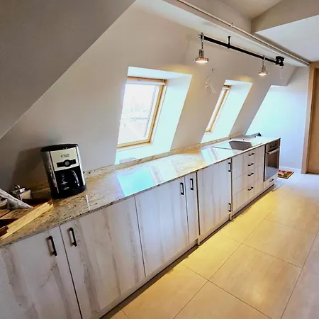 Golden Rooftop Apartment-oldtown Apartmán *